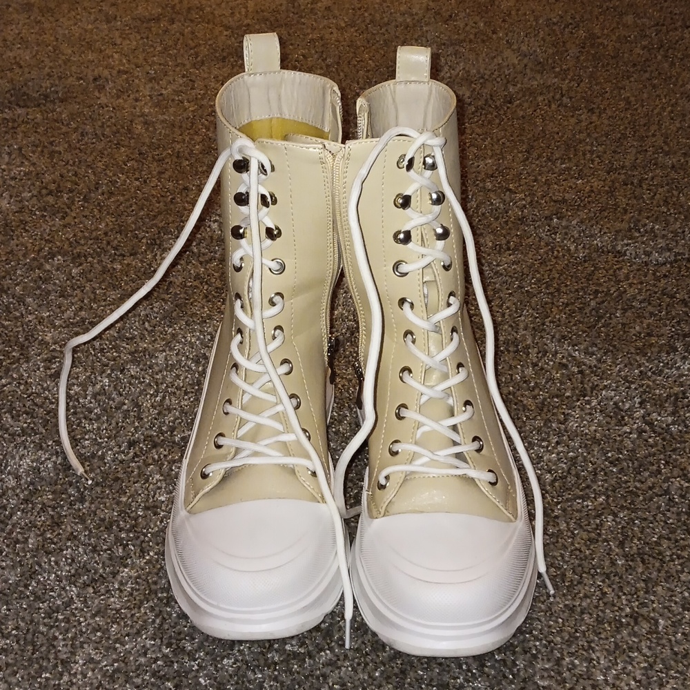 Hightops